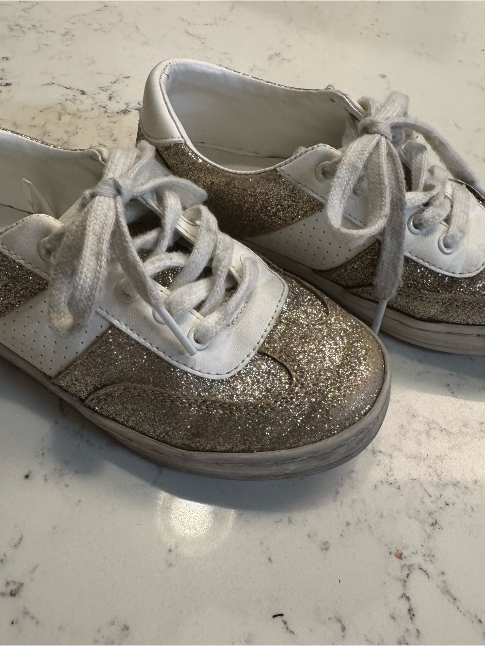 Janie and Jack Girls Sneakers with Leather and Gold Glitter Panels Size 13